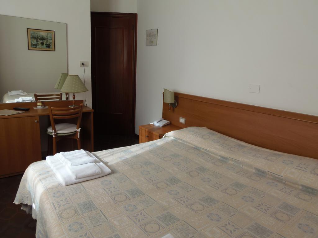 Hotel Italia Moneglia Room photo